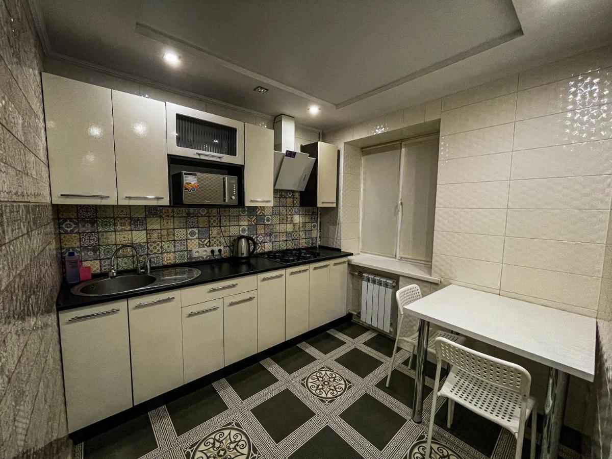 Victory - Апартаменты Возле Набережной Kremenchuk Exterior photo